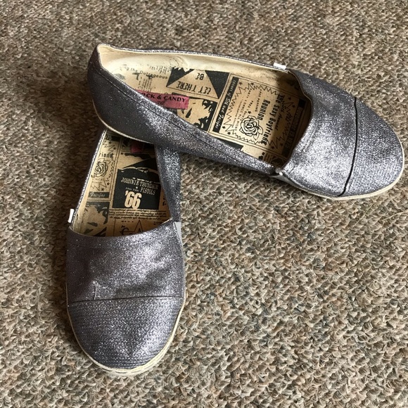 rock and candy by zigi slip ons